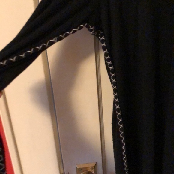 Tail Bait Embroidered Cardigan - Picture 2 of 4